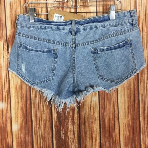 Billabong 9 Aztec Laneway Distressed Mini Shorts - Picture 6 of 7